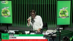 “Avete rotto il c…”. Cruciani in tackle sugli antifa contro Babbo Natale