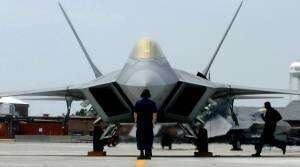 F-22 a due passi dalla Cina: cosa c'è dietro la mossa Usa