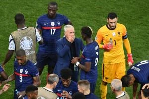 La rissa della Francia: il retroscena sulla disfatta dei galletti