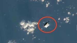 Astronaute perdono cassetta degli attrezzi nello spazio. Perché è così pericolosa
