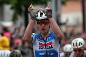 Il Giro va al contrario: velocisti in fuga, volata per i big