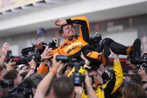La McLaren di Lando 