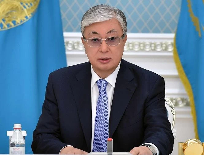 Токаев поздравил нового президента Ирана с победой на выборах