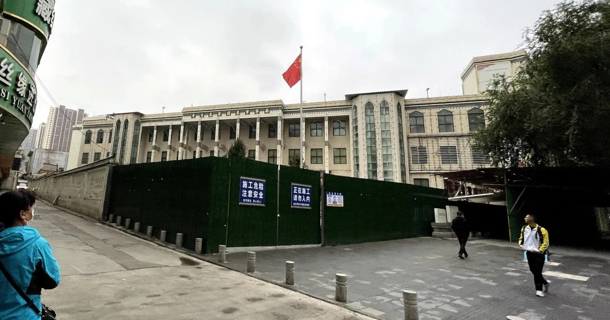 習近平が進める「宗教の中国化」の”壮絶すぎる実態”を渾身ルポ…！ 日本人記者が現地取材で直面した「不可解な監視」「一掃されたアラブ風建築」「広がる信仰警戒」