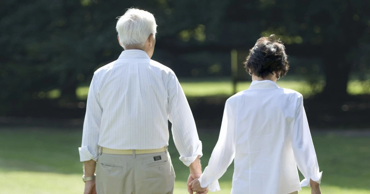 「ストーカー化した80代男性」にドイツ人が”まさか”の反応…日本ではあり得ないドイツの驚きの「老い」事情