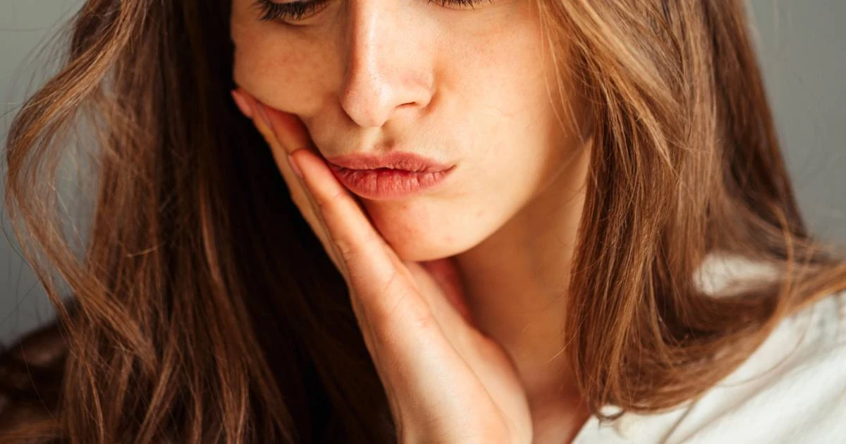 どうしても消えない「顔・口腔内の痛み」はなぜおこる？　骨を砕かれるような頬の痛みの正体