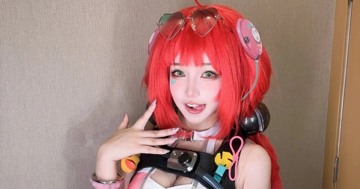 「信じられないほどの破壊力…」中国美女トップコスプレイヤー・洛洛子《たくましすぎる圧巻の太ももSHOT》で世界を魅了