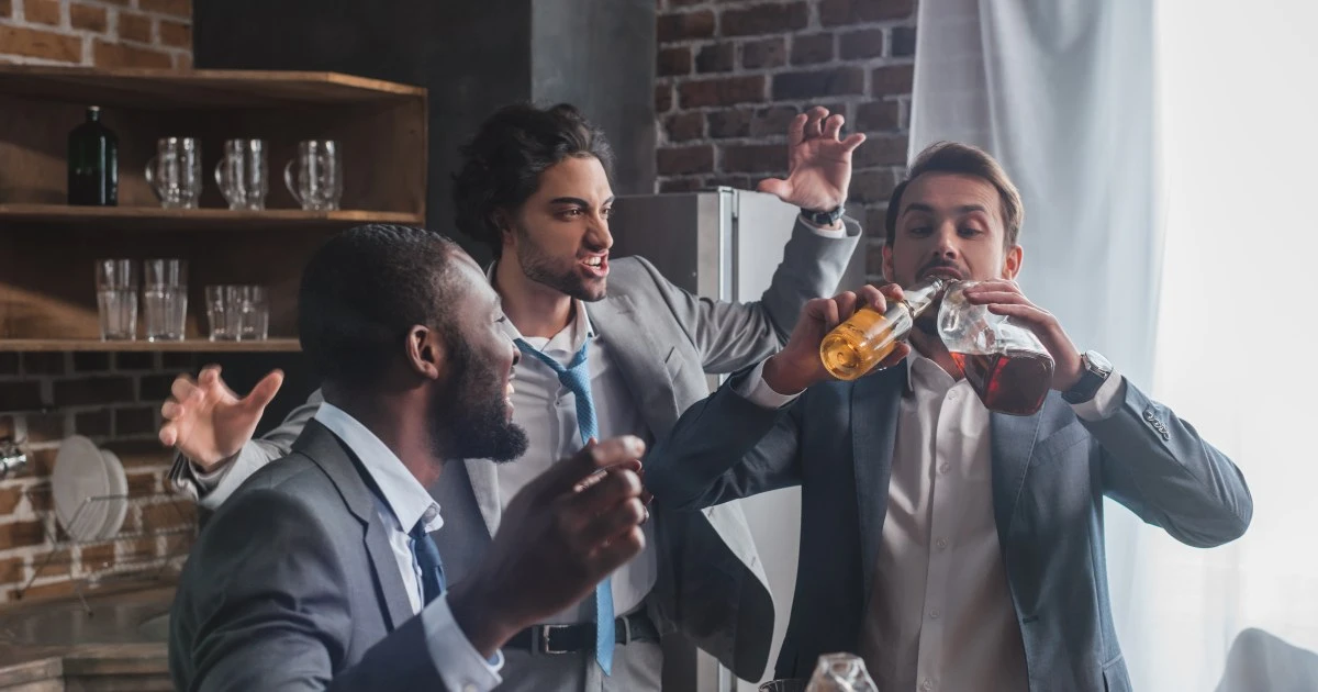 「酒に強くなった」はじつは「危険信号」！知られざる「副作用」と「休肝日」の重要性！