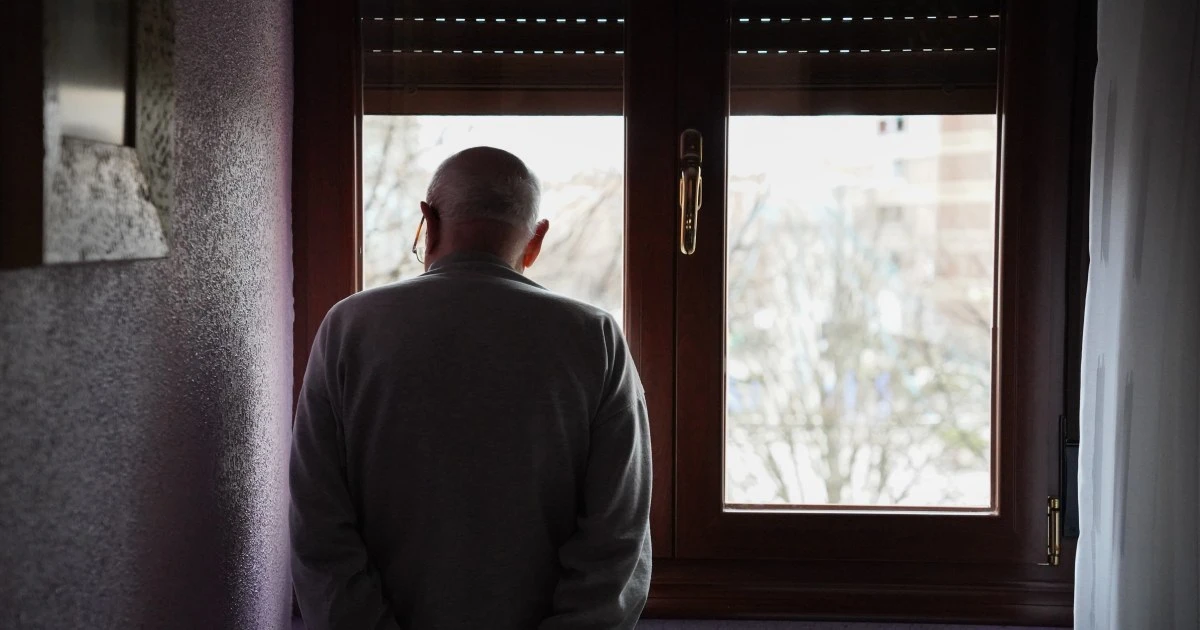 抑うつ、見捨てられ妄想など。認知症の人が抱えやすい精神的な症状を理解する
