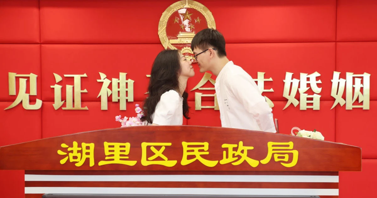 「結婚しない社員はクビ」の会社まで出た…中国・習近平政権「出生数・カップル激減」対策の苦しすぎる現状