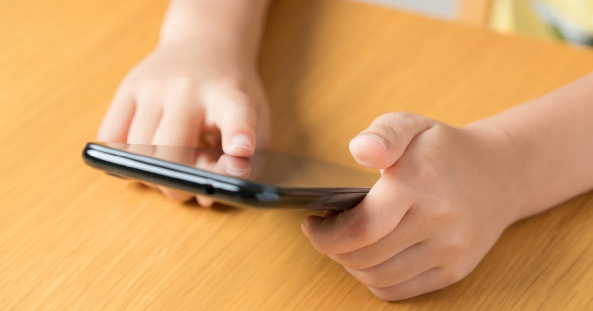 小5息子が「スマホゲーム」に勝手に課金していた「衝撃の金額」…それでも40歳母親が強く叱れなかった”事情”
