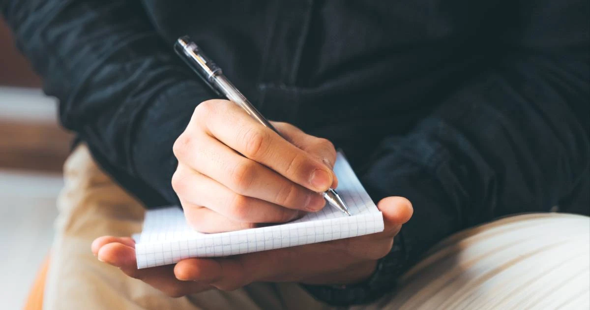 「メモを取る」段階から「書くこと」は始まっている…記憶と創造をつなぐ「メモの効用」
