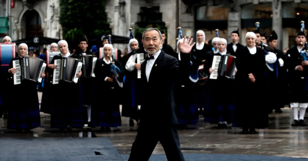 村上春樹の秘められた独白――最新作「夏帆」と「私は卵の側に立つ」という宣言