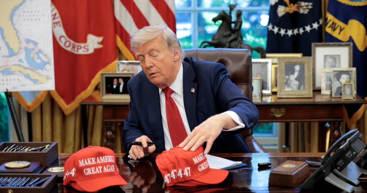 【ベッセント氏の身も危ない？】「MAGA純化路線」が懸念されるトランプ政権内部の熾烈な「権力闘争」