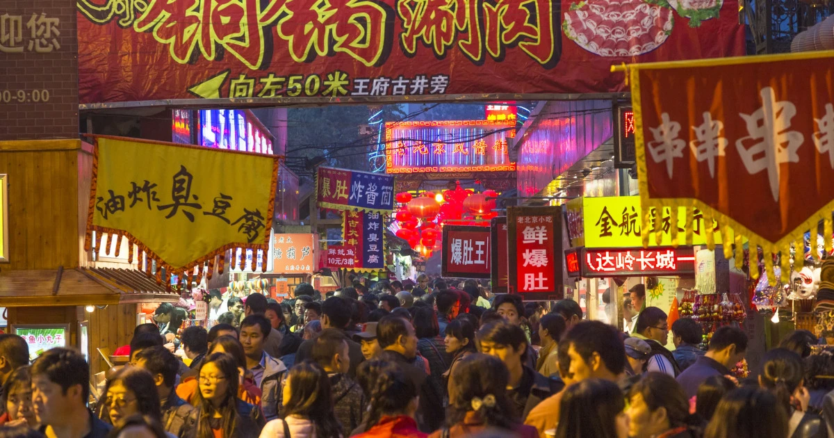 大卒失業者3000万人…！デフレ・不動産”ドン底不況”の中国に追い打ち、北京・上海の凋落を示す「衝撃データ」