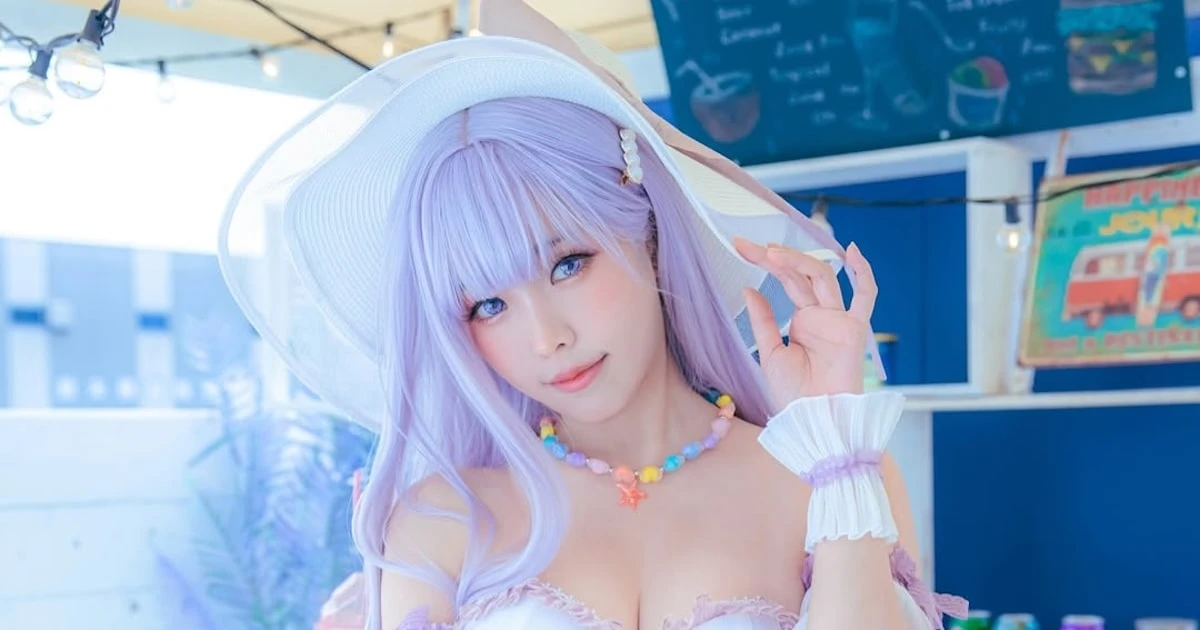 「ボリューミーな胸元に釘付け…！」台湾美女コスプレイヤー・イリー《あざとすぎるド直球の悩殺コス》にファンメロメロ