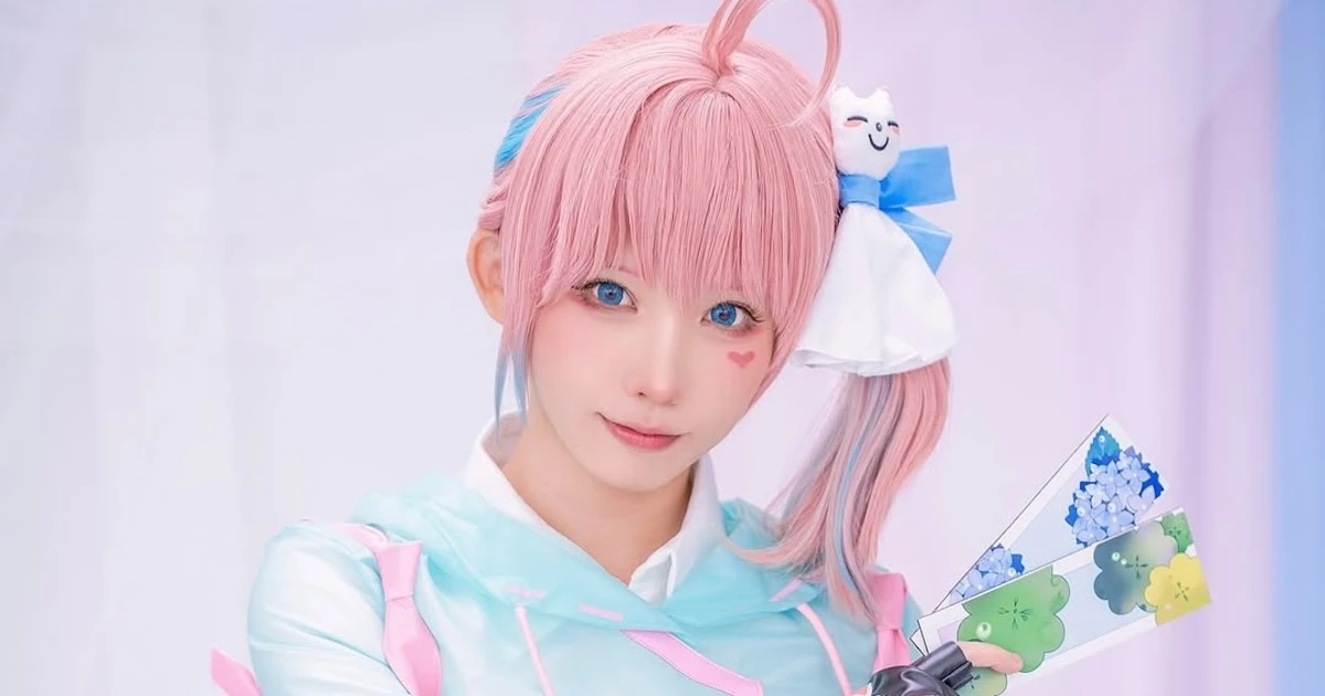 「無自覚なあざとさ、もう推すしかない…！」トップコスプレイヤー・えなこ《ビジュ爆発の無双コス》にSNS大興奮