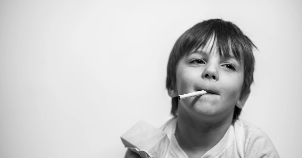 なんと「小学生が喫煙」していた時代があった！「お酒と煙草は20歳から」の驚くべき真実！