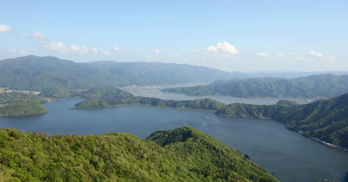 じつは「気候は何度も暴れてきた」…なんと「7万年分もの地球史」が湖底に眠っている