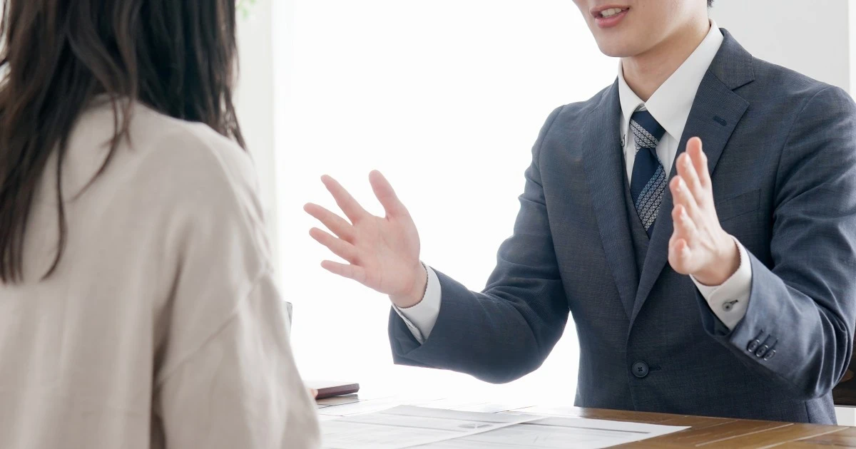 営業トークに自信がない人必見！…顧客の購買意欲を格段に掻き立てる「無駄話」の脳科学的効果