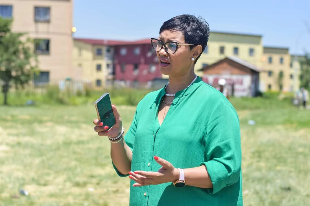 Polisie: ActionSA krities oor nuwe reël oor geklassifiseerde inligting