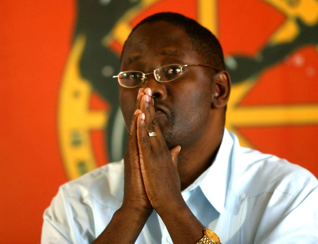 Vavi vra Amsa moet weer genasionaliseer word