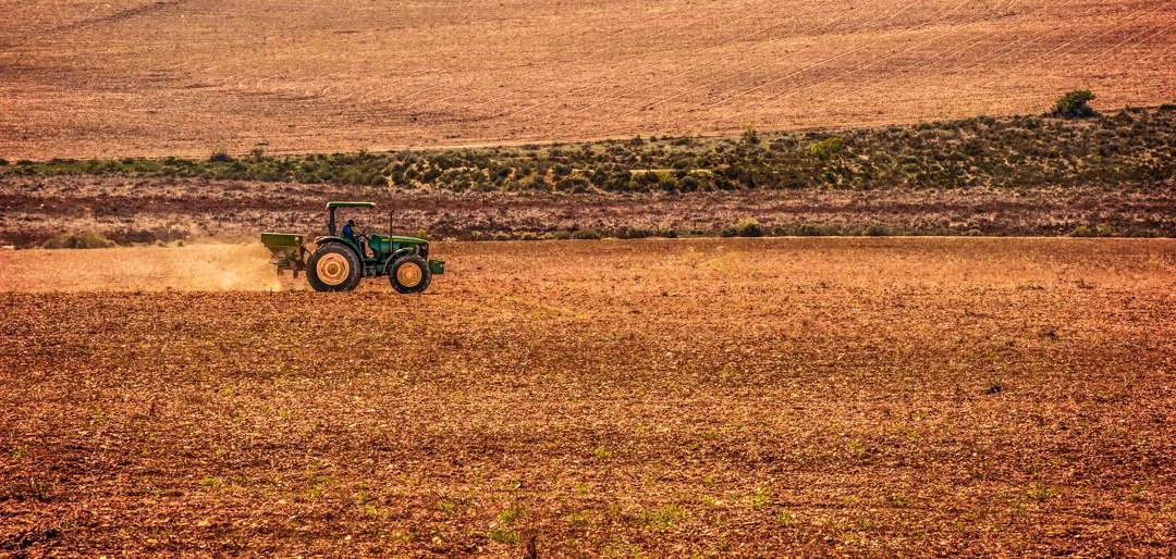 Handelspanning, bek-en-klouseer laat vertroue in landbou daal