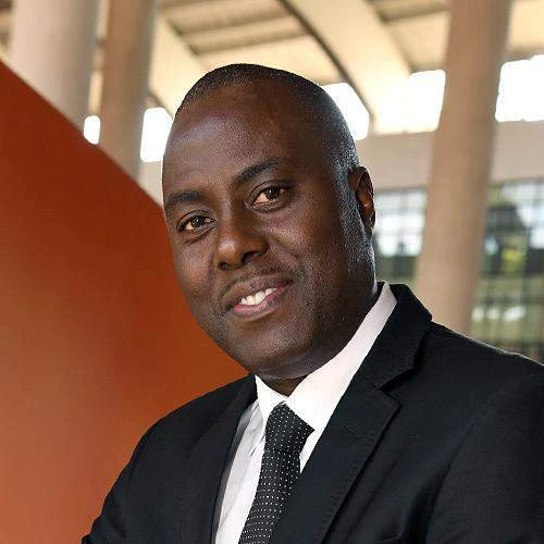 ‘SA het tekort aan geld vir sy buitelandse, diplomatieke bedrywighede’