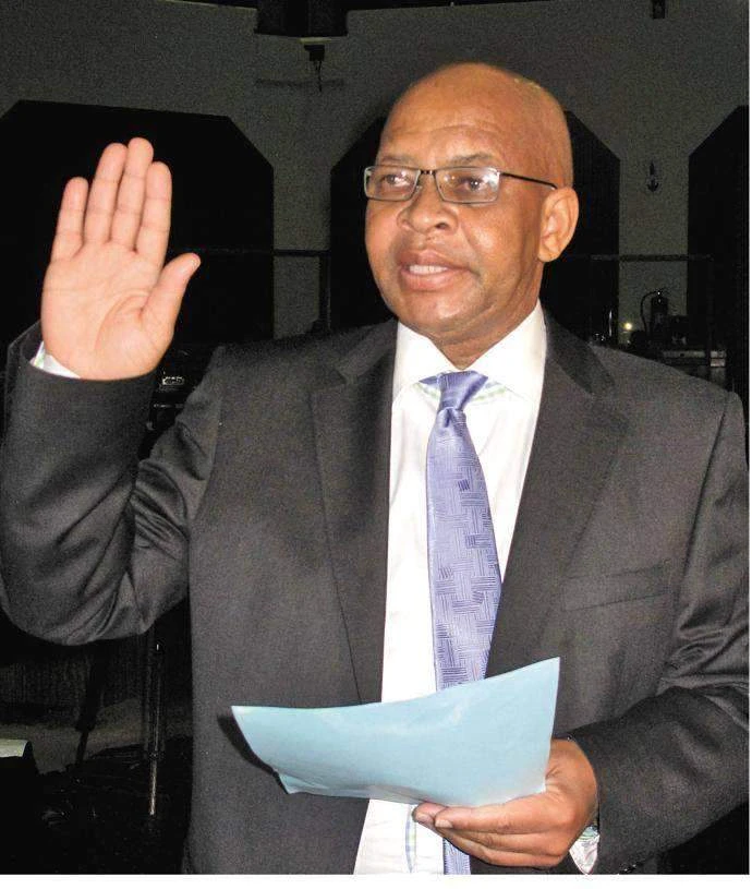 Mathabatha staan opsy as ANC-voorsitter in Limpopo