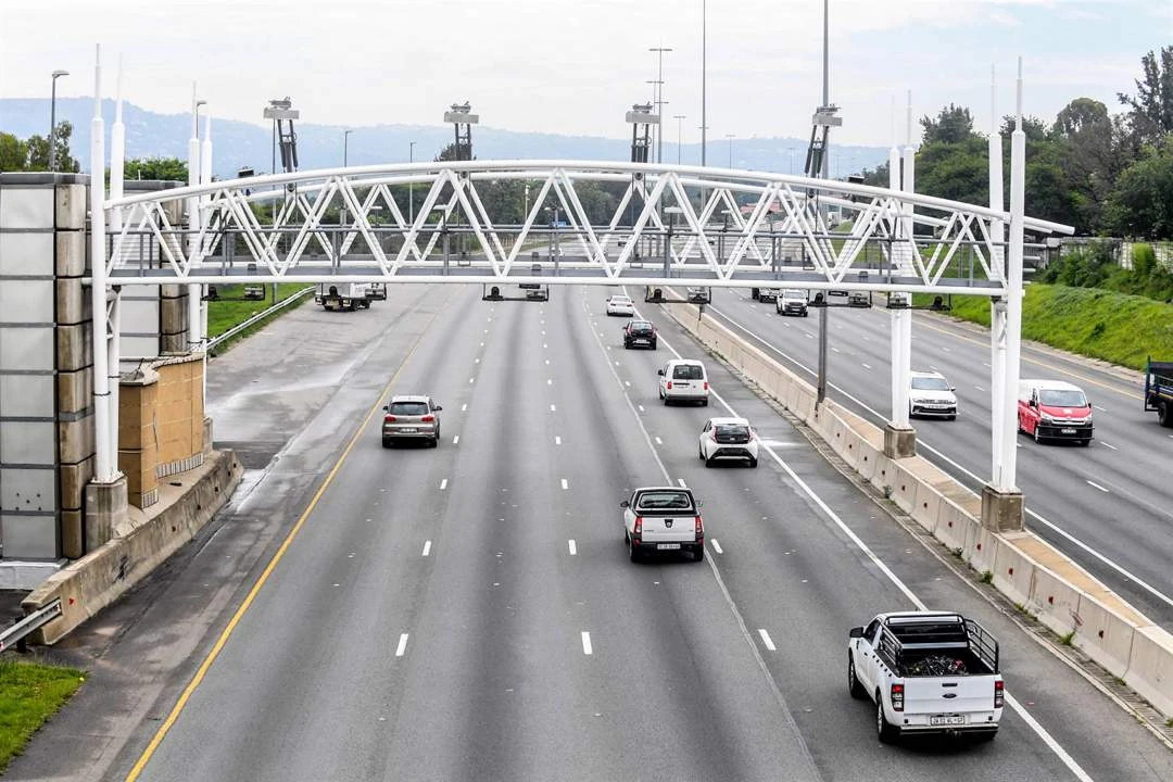 Outa sleep Sanral hof toe oor e-tol-skuld wat nooit afgeskryf is nie