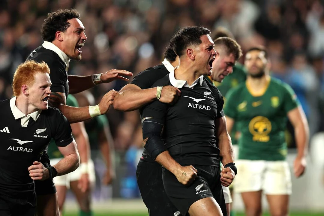 Trietsige Bokke trap klei teen All Blacks op Eden Park