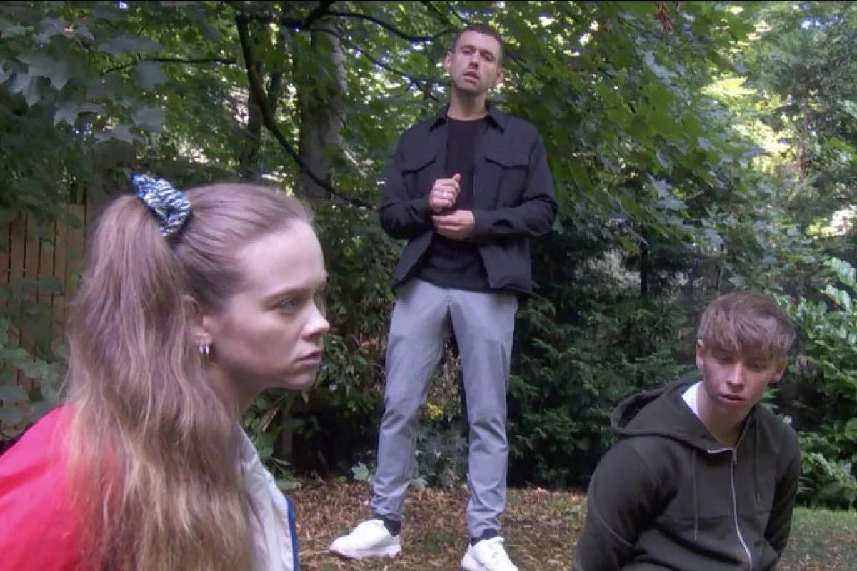 CAUGHT OUT Hollyoaks' drug plot to end in police raid in Christmas and New Year's episodes