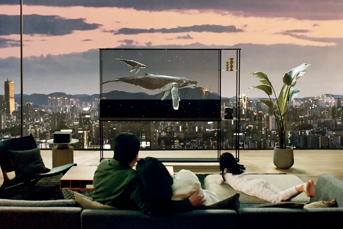 La televisión 'desaparece': LG lanza la primera pantalla OLED transparente en España