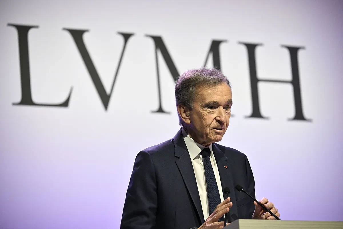 Un castillo medieval, 700 súper vips, jets, chóferes y hoteles prohibitivos: así será la fiesta de la alta joyería que Louis Vuitton planea en Mallorca