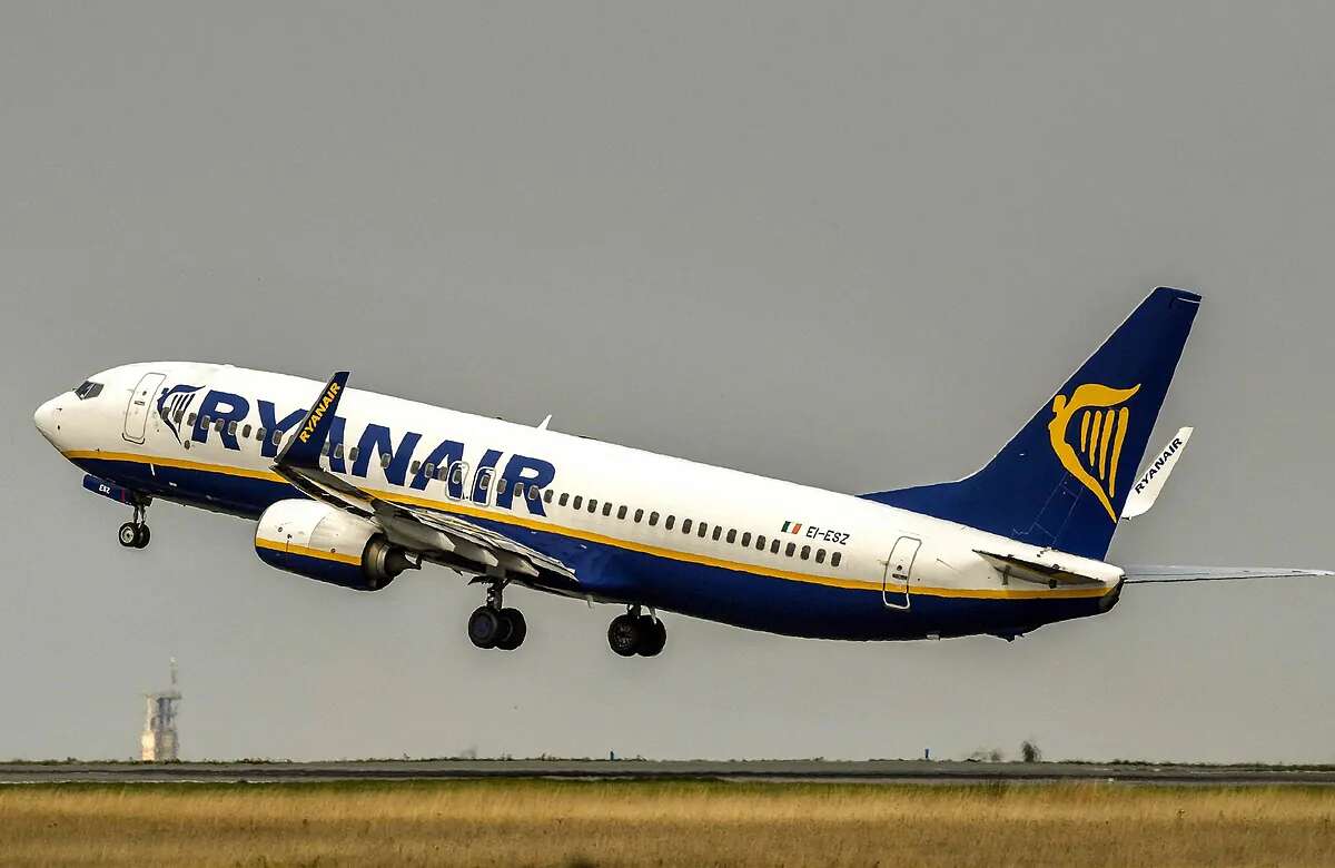 ¿Va a cobrar Ryanair una multa de 100 euros si llegas a la puerta de embarque con menos de cuarenta minutos antes del cierre?