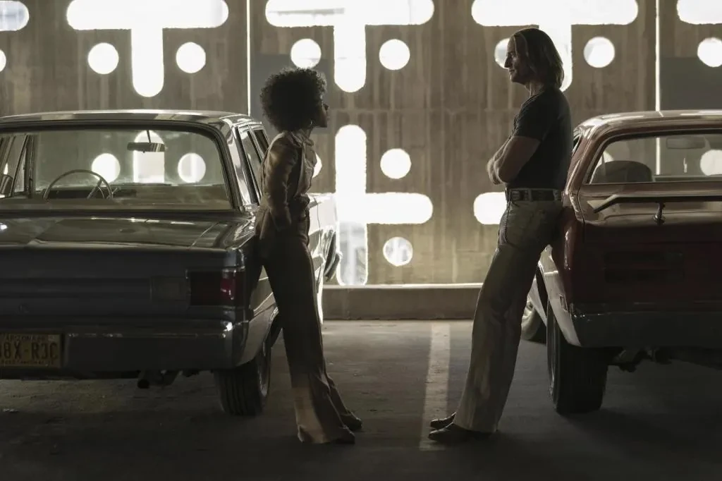 'Duster': J.J. Abrams viaja a los 70 en su primer gran proyecto tras su fiasco en 'Star Wars'