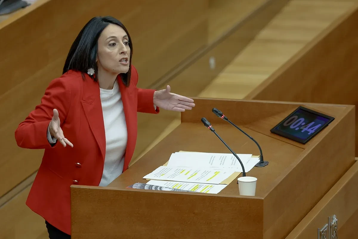 Sánchez sitúa a Rebeca Torró como sucesora de Cerdán y a Paco Salazar, de su máxima confianza, como adjunto a la Secretaría de Organización del PSOE