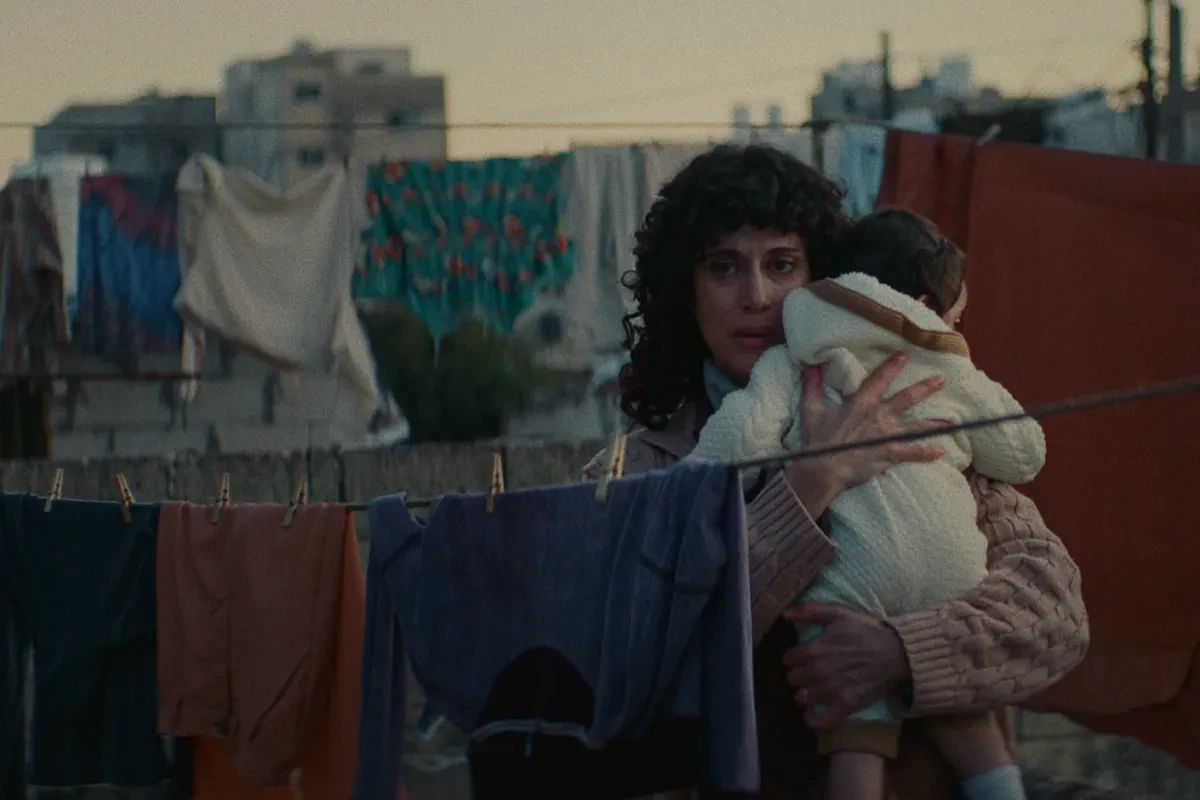 Sevilla se rinde a Todo lo que fuimos, un retrato profundamente emotivo de Palestina con Javier Bardem de productor: 