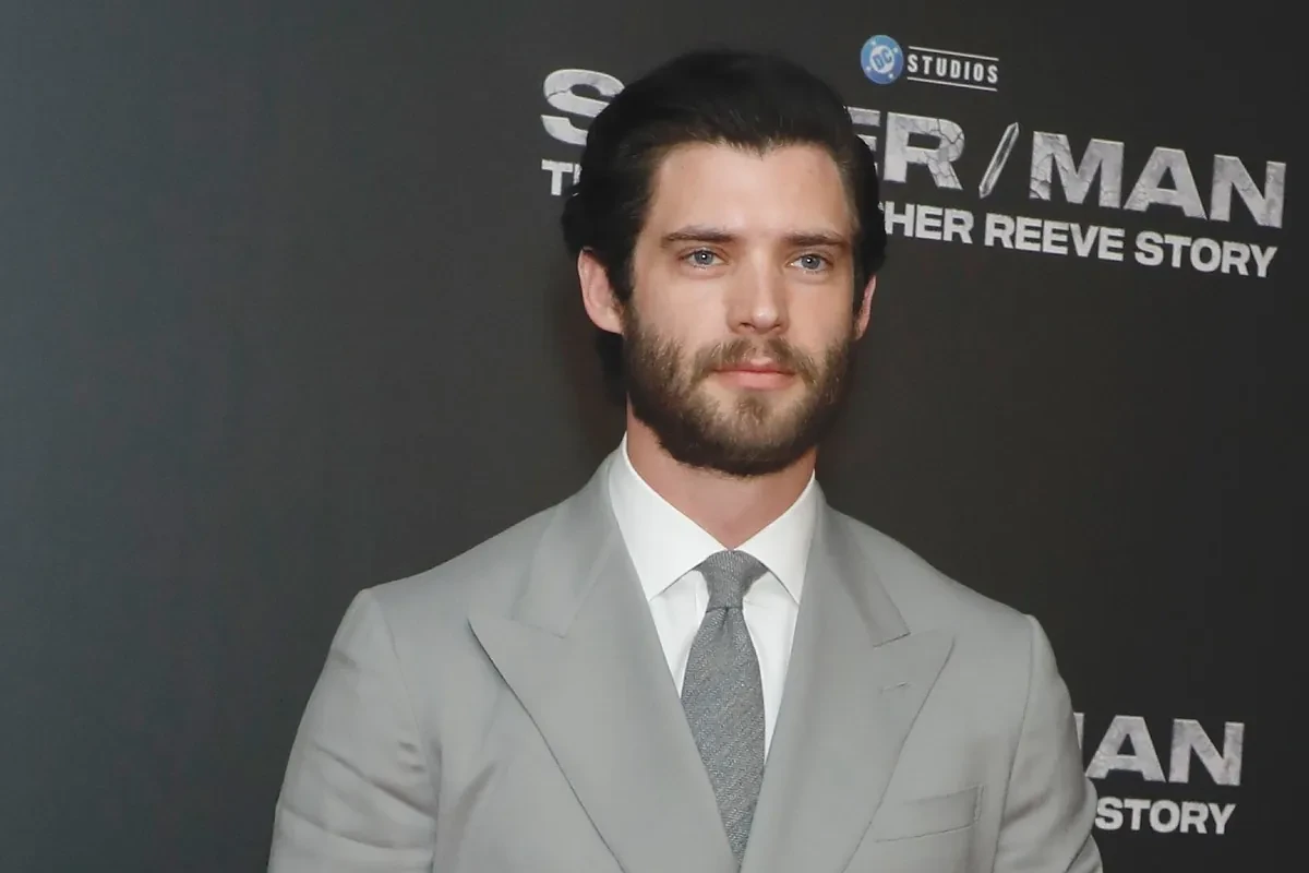 ¿Está casado? ¿Cuáles son sus aficiones? ¿A qué se dedican sus padres? David Corenswet, el nuevo Superman, sin secretos