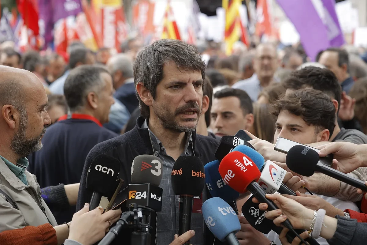 Urtasun gasta otros 70.000 euros para justificar su plan de derechos culturales con un estudio sociológico