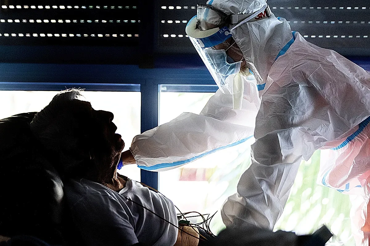 La pandemia de Covid aceleró el envejecimiento del cerebro, incluso sin contagio infeccioso
