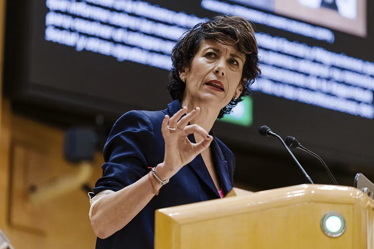 El Gobierno maniobra con otro apaño contable para cumplir con Bruselas en pensiones e ignora los avisos de AIReF sobre el gasto