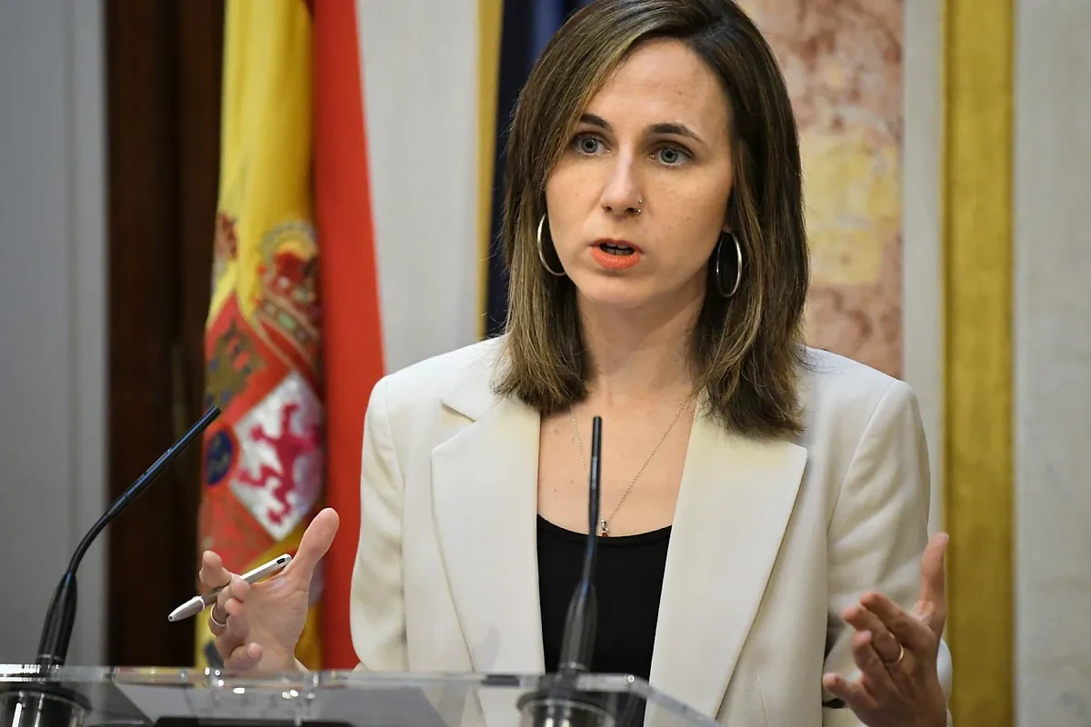 Belarra ataca a García-Castellón y cuestiona que España sea una democracia: 