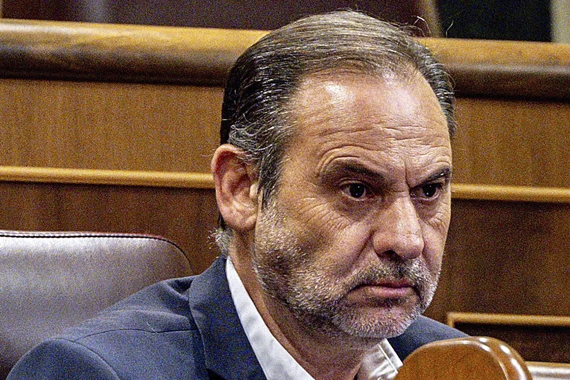 El Supremo apuesta por no eternizar el 'caso Koldo' y planea enviar a Ábalos a juicio durante el otoño