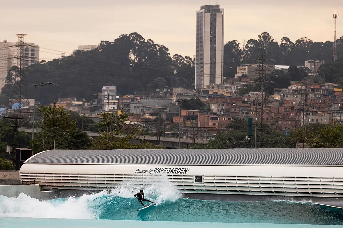 La loca obsesión por el surf en São Paulo: olas artificiales a 150.000 euros