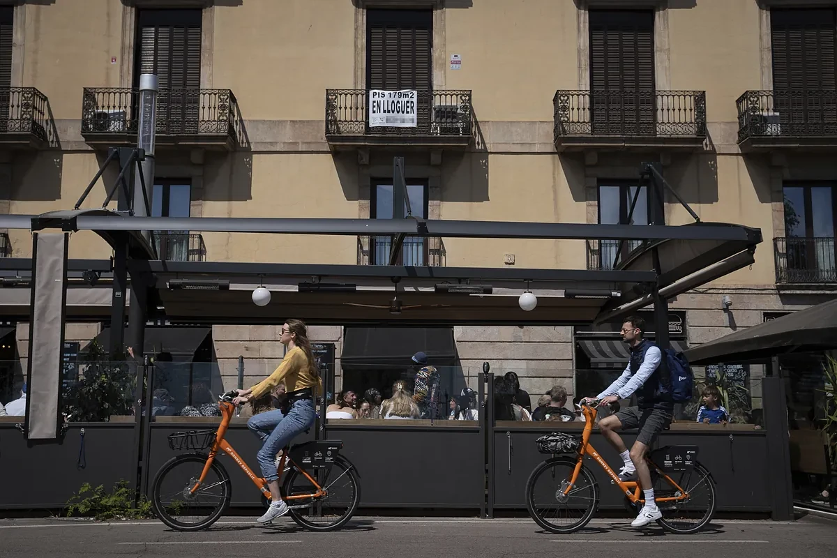 Se vende casa 'con bicho': 20.000 viviendas se anuncian en España pese a estar okupadas y en Gerona rozan ya el 10% de la oferta total