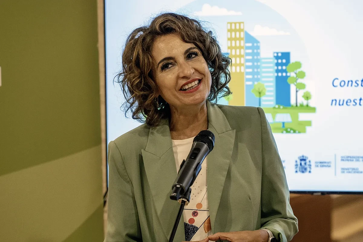 La recaudación por IRPF alcanza el 4,2% del PIB, 0,9 puntos más que antes de la pandemia al no deflactarlo el Gobierno