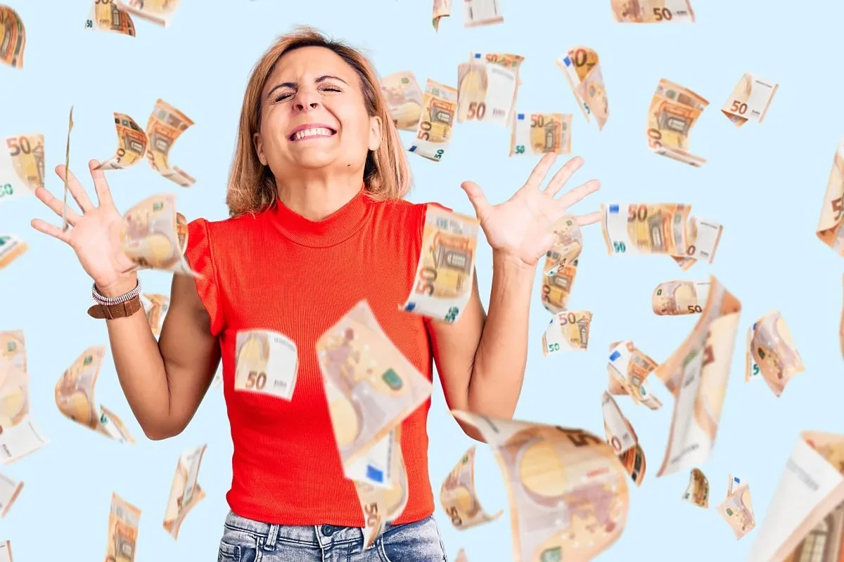 Regalos por domiciliar la nómina: cómo llevarte hasta 760 euros en efectivo