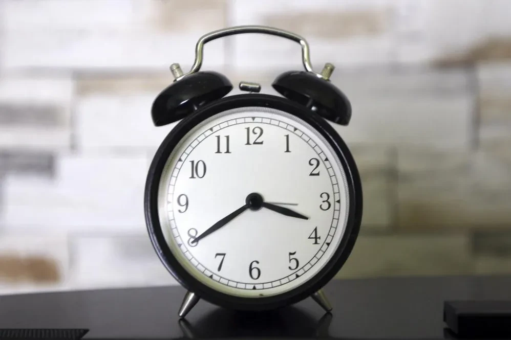 ¿Cuántas horas deben dormir niños y adolescentes?
