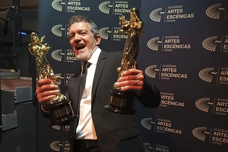 El musical Gypsy de Antonio Banderas y una obra teatral sobre el golpe de estado de 1936 arrasan en los Premios Talía